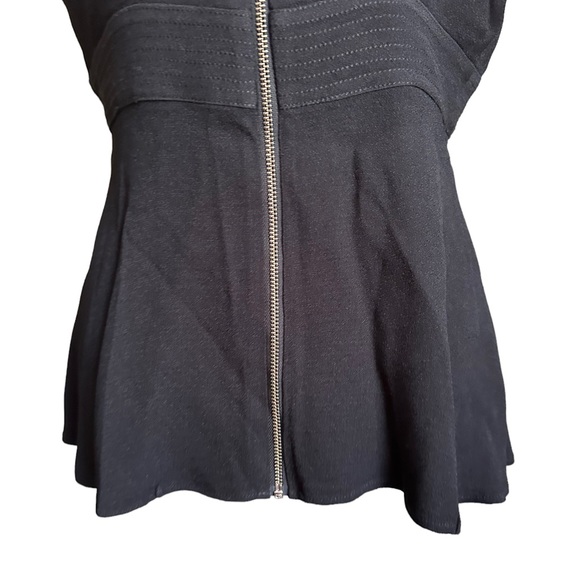 Trouvé Black V-neck Plunging Neckline Back Zipper Top Size M - Picture 11 of 17